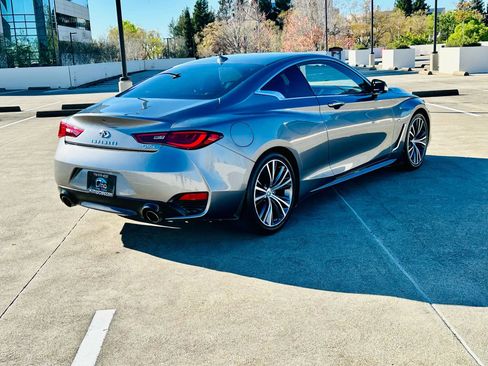 Used 2019 INFINITI Q60 3.0t w/ Cargo Package RWD image 12