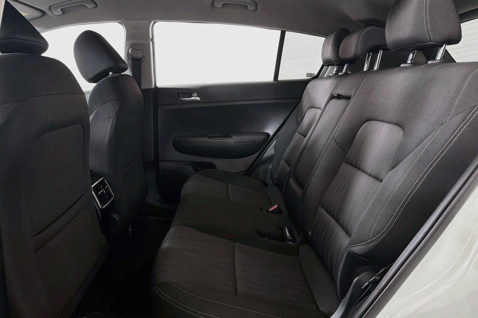 Used 2020 Kia Sportage LX FWD image 8