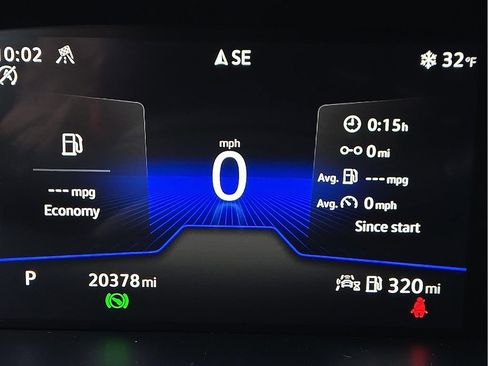 Used 2024 Volkswagen Taos SE image 19