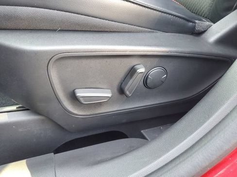 Used 2023 Ford Escape ST-Line w/ Tech Pack #1 AWD/4WD image 10
