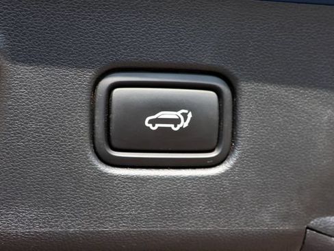 Certified 2024 Hyundai Tucson Limited FWD image 9
