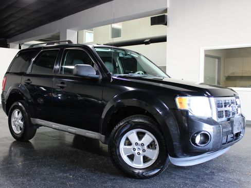 Used 2009 Ford Escape XLT FWD image 32