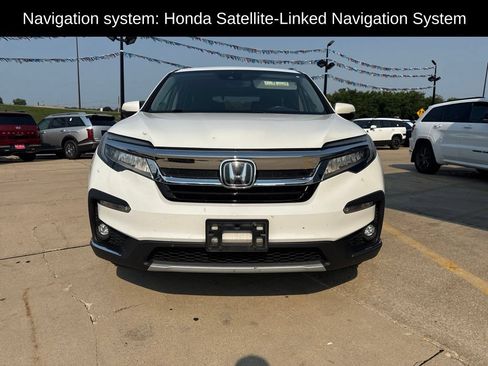 Used 2021 Honda Pilot Touring image 3