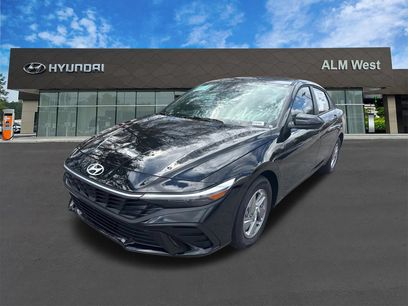 New 2026 Hyundai Elantra SE