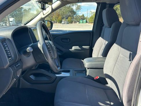 Used 2023 Nissan Frontier S w/ Technology Package image 5