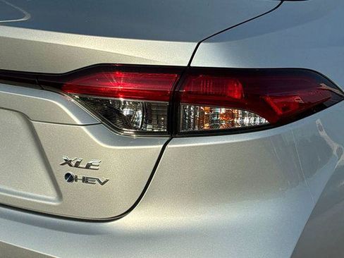 Certified 2026 Toyota Corolla XLE FWD image 30