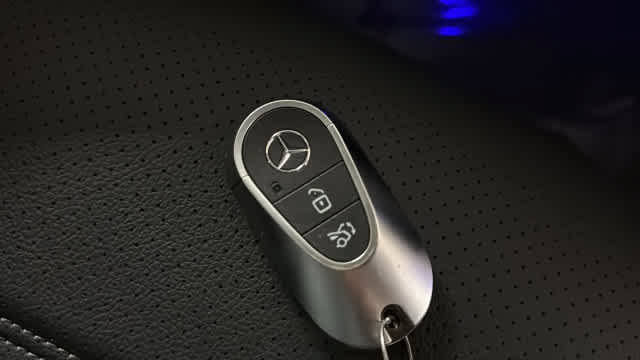 Certified 2026 Mercedes-Benz GLC 300 4MATIC image 35
