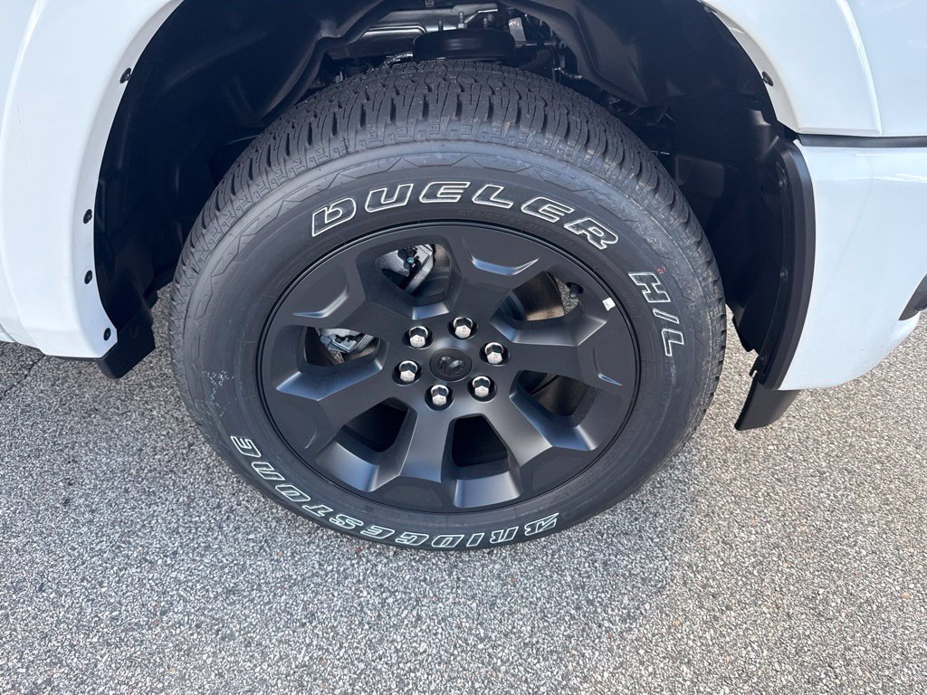New 2026 RAM 1500 Big Horn AWD/4WD image 9