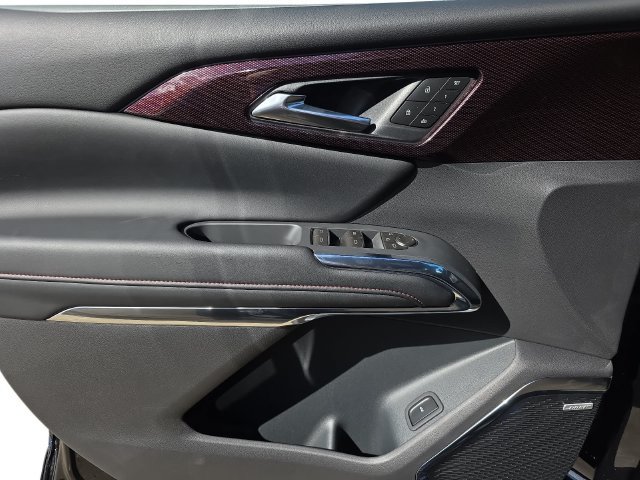 New 2027 Chevrolet Traverse RS FWD image 25