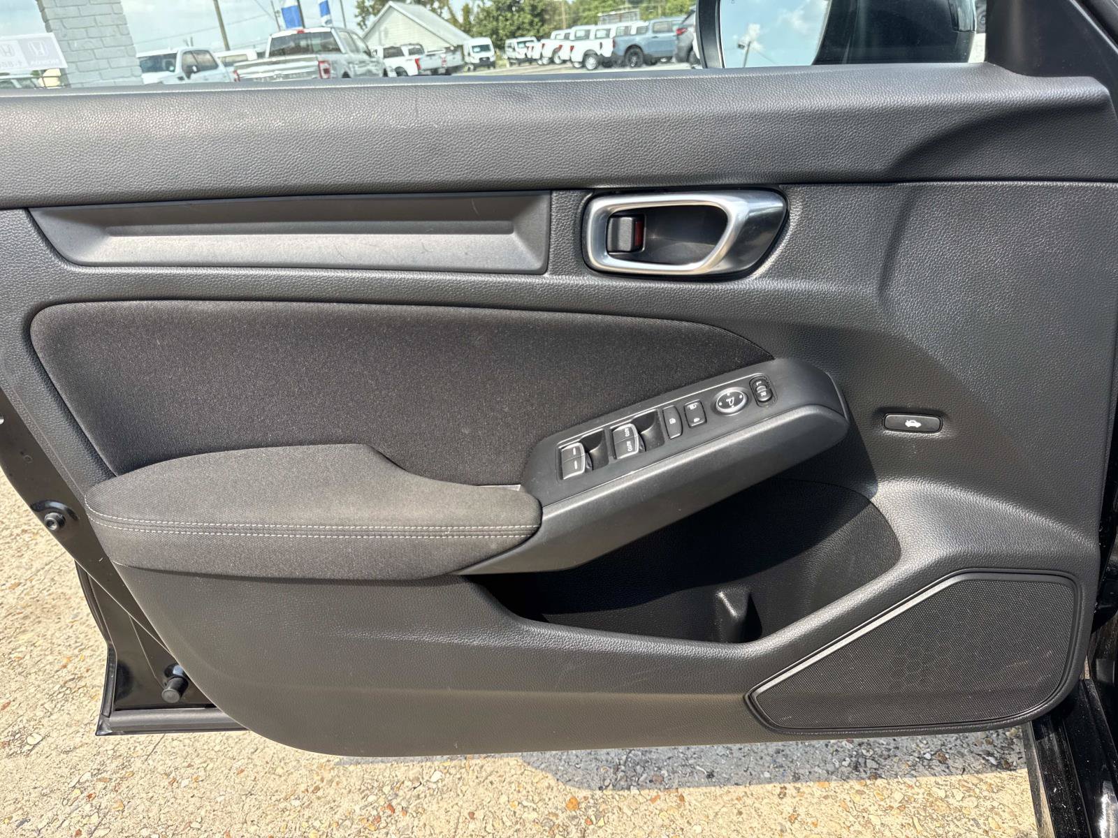 Used 2025 Honda Civic Sport image 18