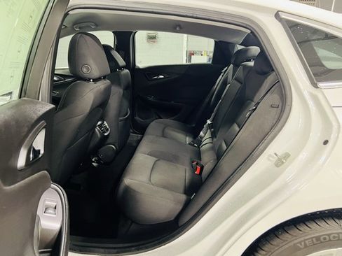 Used 2024 Chevrolet Malibu LT image 26