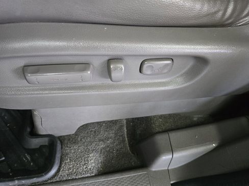 Used 2011 Honda Odyssey EX-L image 20