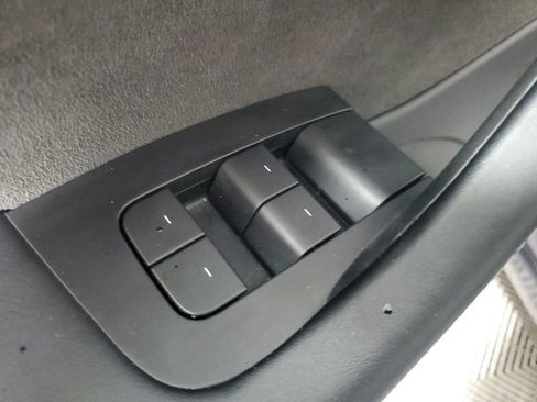 Used 2021 Tesla Model 3 Long Range image 19