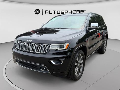 Used 2018 Jeep Grand Cherokee Overland w/ Interior Metal Package RWD image 4