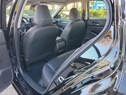 Used 2025 Nissan Altima 2.5 SR image 9