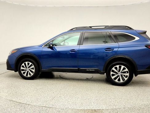 Used 2020 Subaru Outback Premium image 8