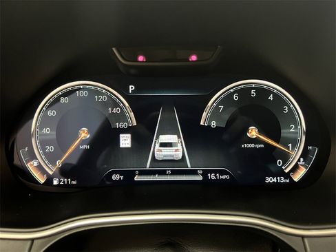 Used 2024 Genesis GV80 3.5T w/ Prestige Package image 18