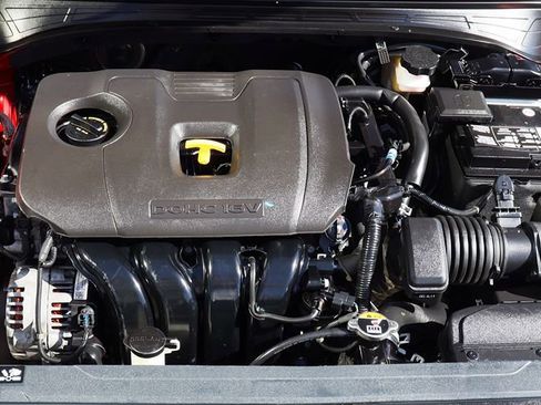 Used 2023 Kia Forte LXS image 54