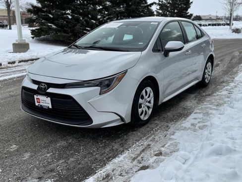 Certified 2024 Toyota Corolla LE image 32