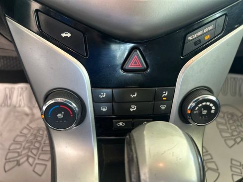 Used 2016 Chevrolet Cruze LT w/ Sun, Sound and Sport Package FWD image 47