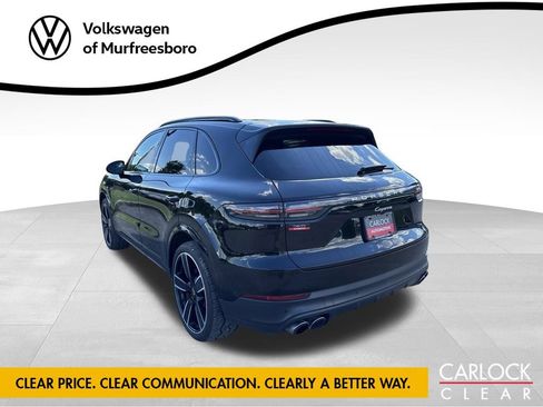 Used 2022 Porsche Cayenne Platinum Edition AWD/4WD image 5