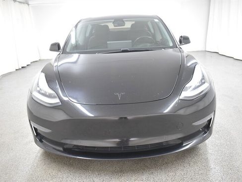 Used 2019 Tesla Model 3 Long Range image 2