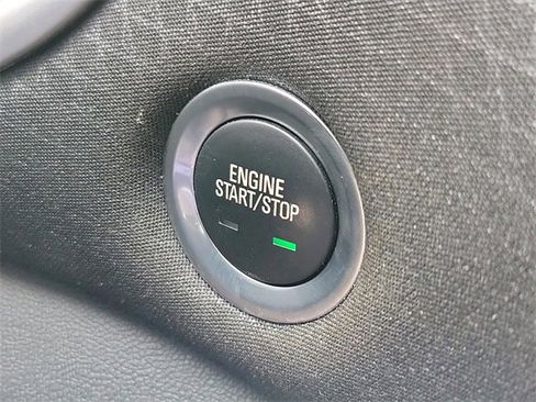 Used 2024 Chevrolet Malibu LT image 29