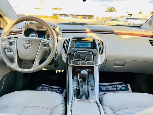 Used 2011 Buick LaCrosse CX FWD image 12