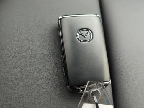 New 2025 MAZDA CX-70 3.3 Turbo w/ Premium Plus Pkg image 34