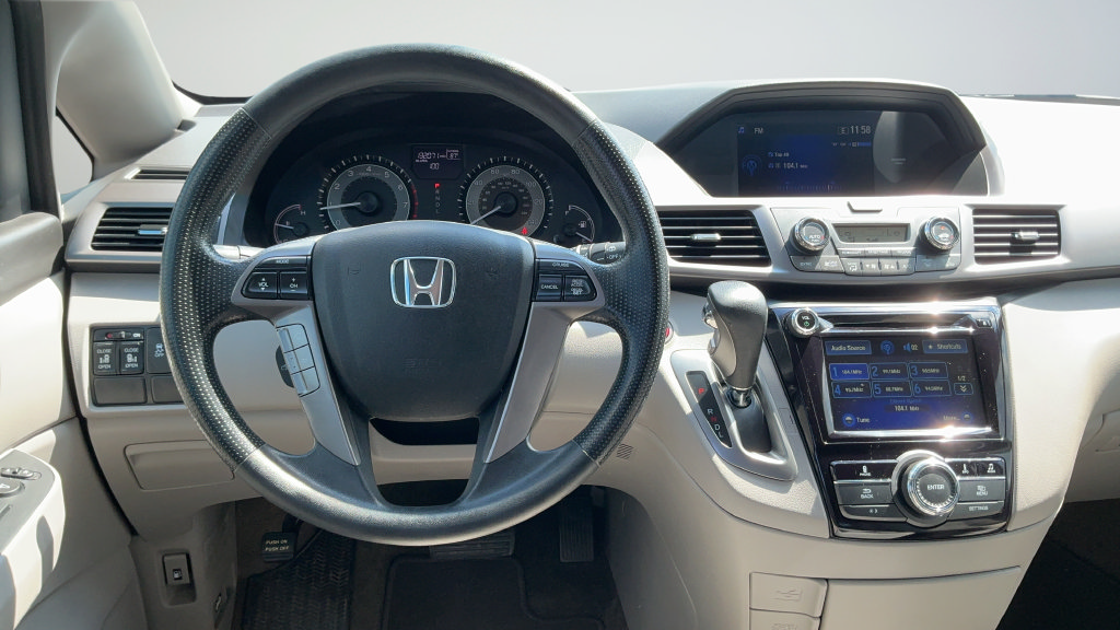 Used 2017 Honda Odyssey EX image 9