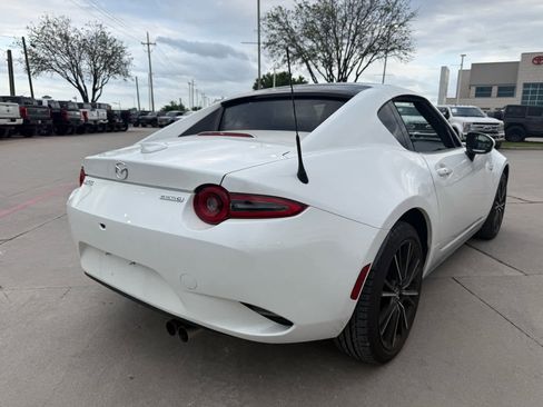 Used 2024 MAZDA MX-5 Miata RF Grand Touring image 4