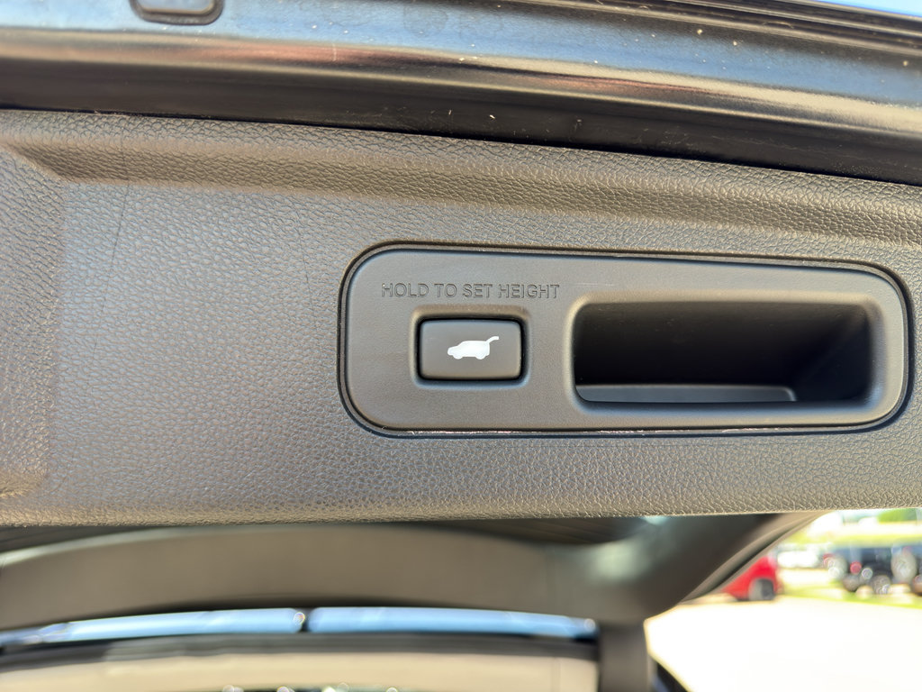 Used 2025 Honda Odyssey Touring image 19