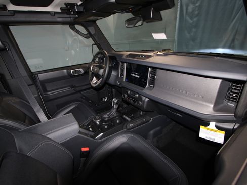 New 2026 Ford Bronco Big Bend image 17