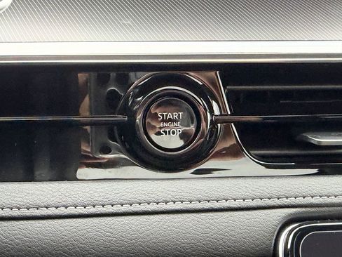 New 2026 INFINITI QX80 Luxe w/ Cargo Package AWD/4WD image 17
