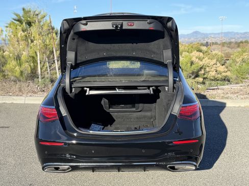 Certified 2023 Mercedes-Benz S 580 4MATIC Sedan image 13