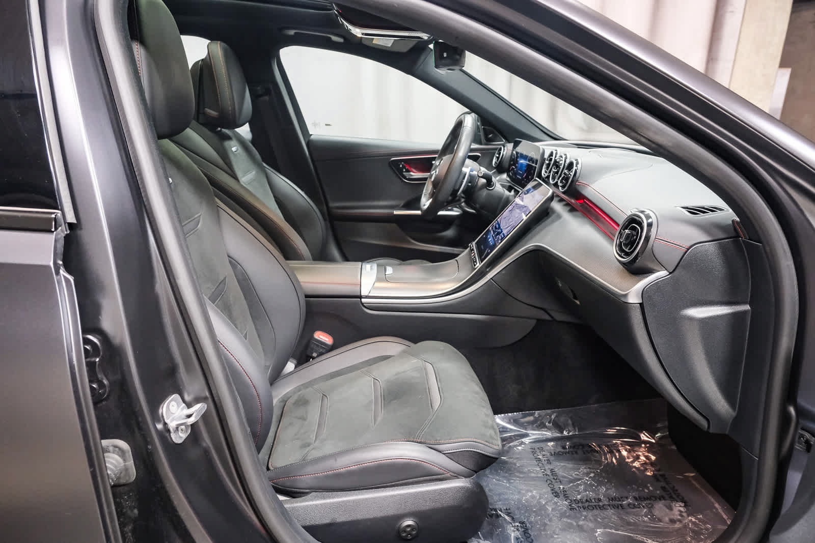 Certified 2024 Mercedes-Benz C 43 AMG 4MATIC Sedan image 23