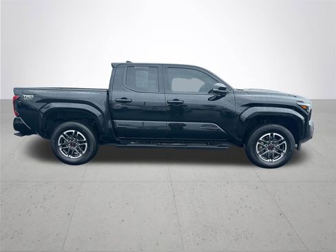 Certified 2025 Toyota Tacoma TRD Sport w/ TRD Sport Premium Package AWD/4WD image 7