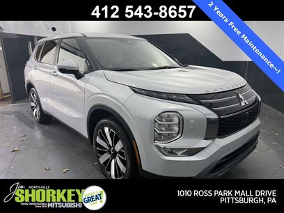 New 2025 Mitsubishi Outlander ES
