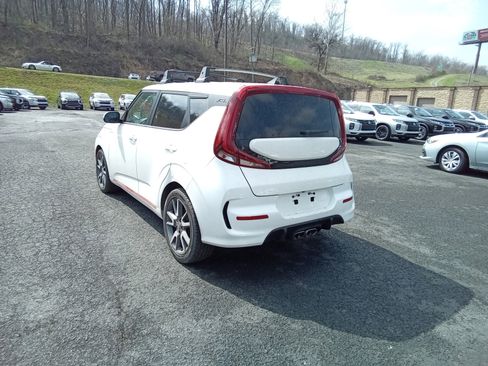 Used 2022 Kia Soul Turbo FWD image 6