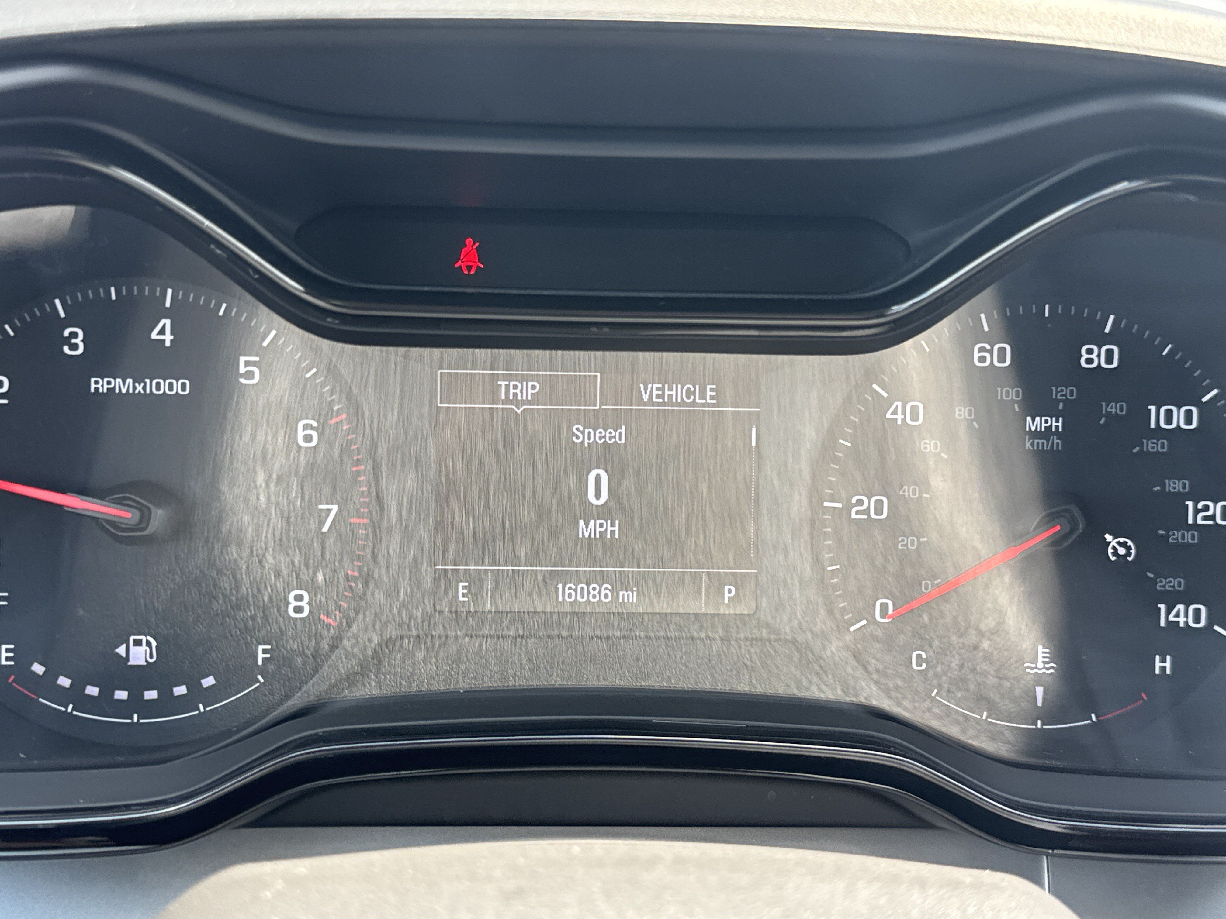 Used 2025 Chevrolet Trax LS FWD image 11