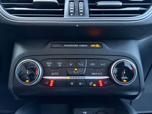 Used 2024 Ford Escape Active w/ Cold Weather Package FWD image 25