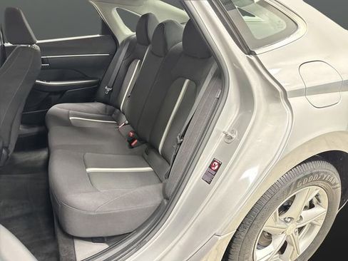 Used 2023 Hyundai Sonata SE w/ Cargo Package image 25