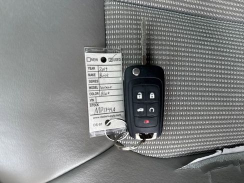 Used 2014 Buick Verano FWD image 29