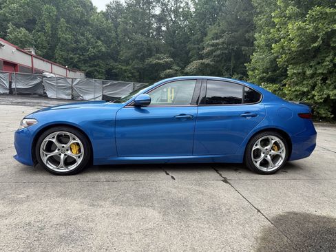 Used 2018 Alfa Romeo Giulia Ti Sport w/ Quick Order Package 22U Sport RWD image 6