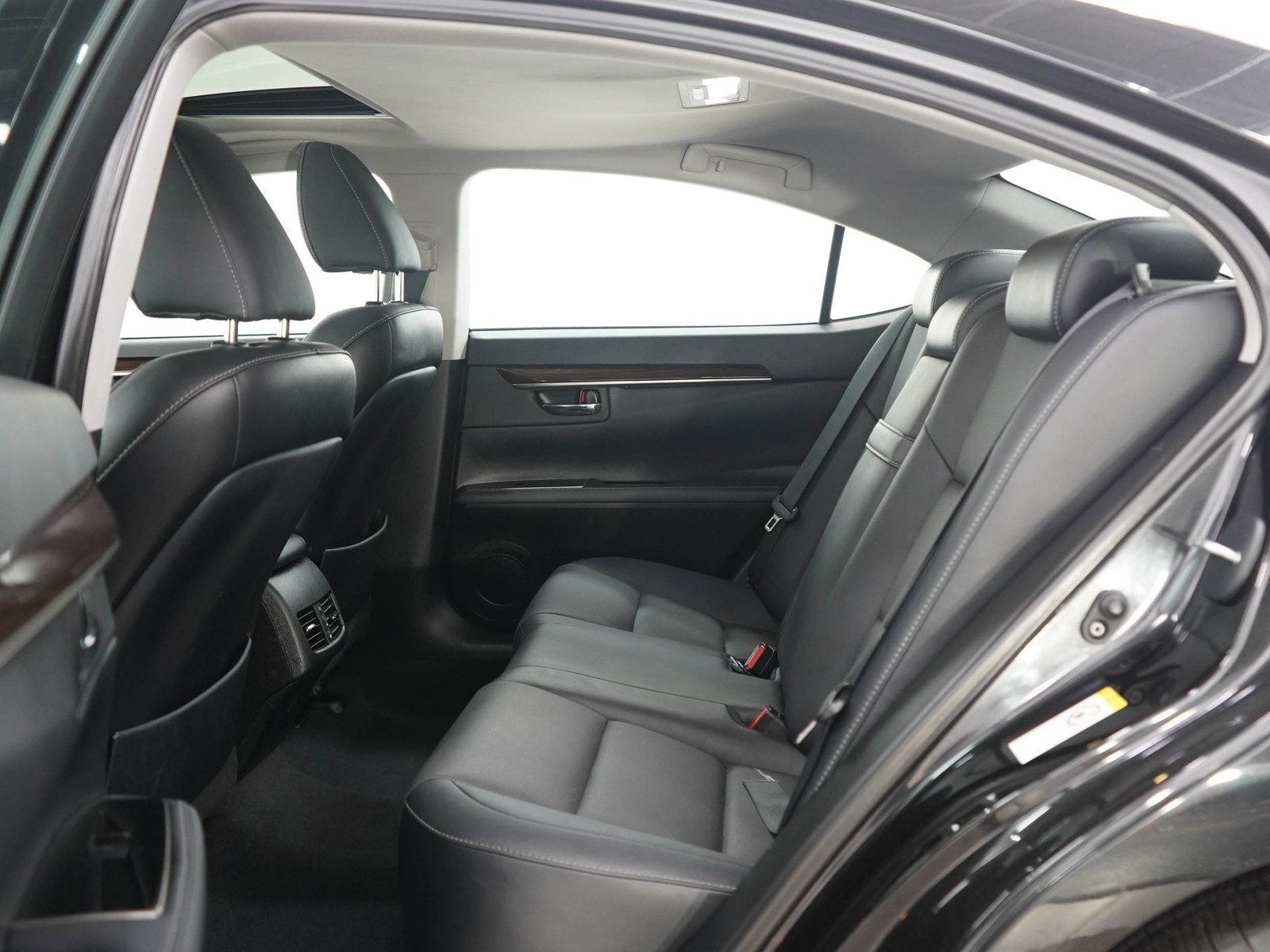 Used 2018 Lexus ES 350 w/ Navigation System Package FWD image 17