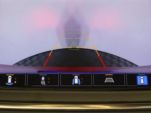 Used 2024 Buick Enclave Premium image 49