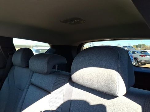 Used 2023 Hyundai Santa Fe SEL w/ Cargo Package image 11