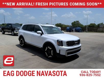 Used 2025 Kia Telluride S