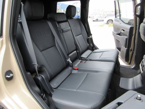 Used 2026 Lexus GX 550 w/ Accessory Package (CT) image 20