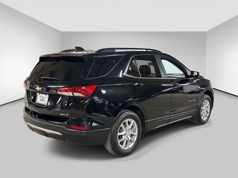 Used 2023 Chevrolet Equinox LT image 5